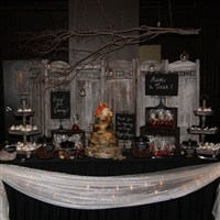 Sweet/Cake Table Combo
Rustic Décor - Jennifer's Main